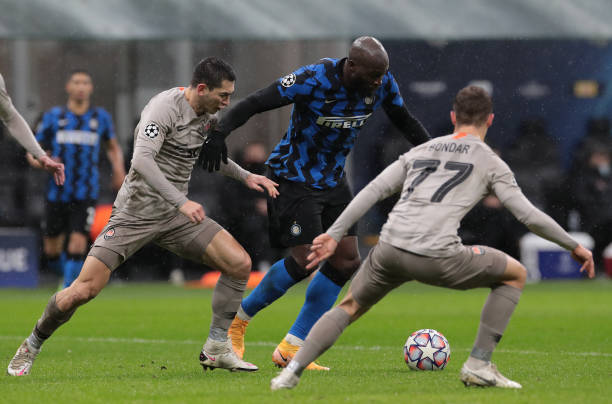 历来令人惊 历来令人惊