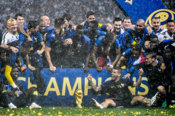 足球界的热 足球界的热